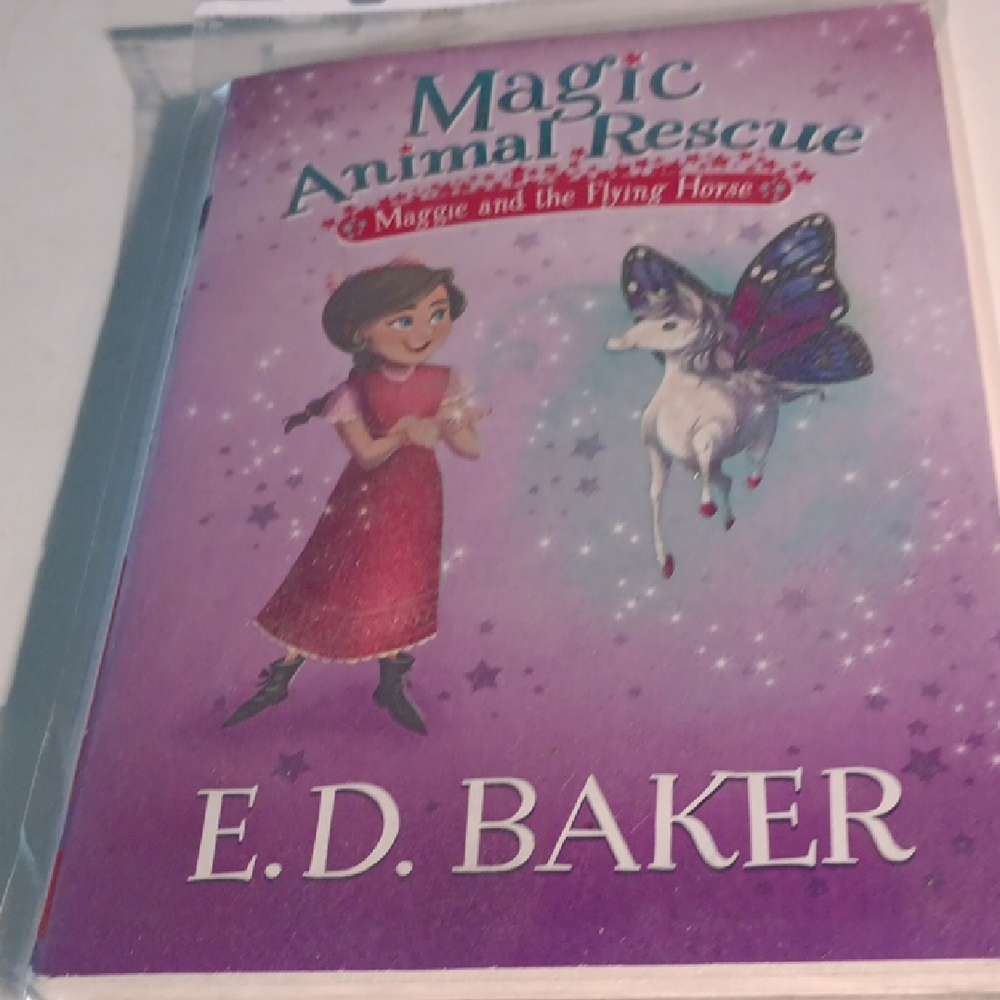 30B MAGIC ANIMAL RESCUE - MAGGIE AND THE FLYING HORSE
